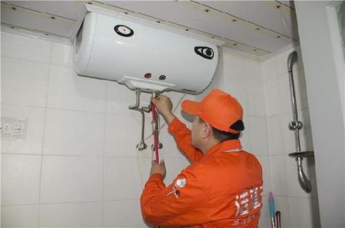 温州黄龙双屿仰义电热水器维修，专业师傅上门，热水器清洗