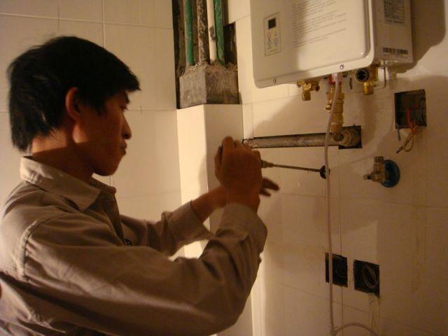郑州市比力奇热水器(比力奇各点)售后维修热线