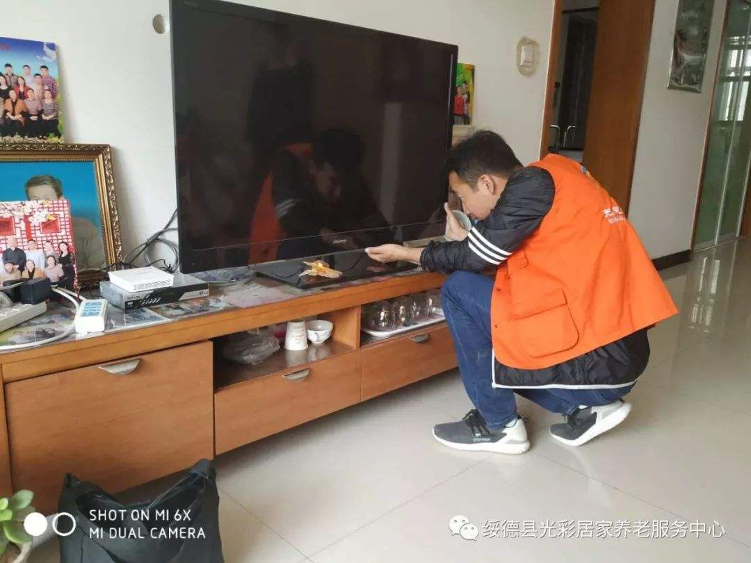 郑州LG电视售后维修电话LG电视有声音没有图像